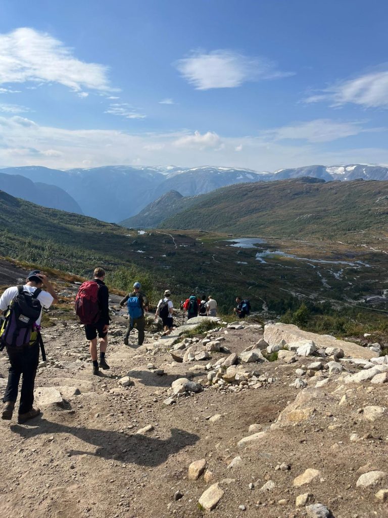 whatsapp image 2025 09 18 at 16.09.40